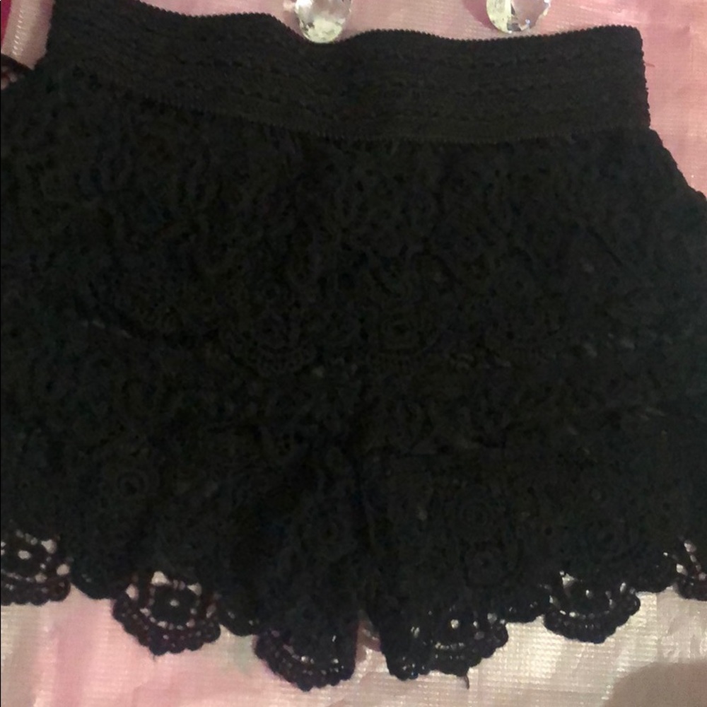 Black short